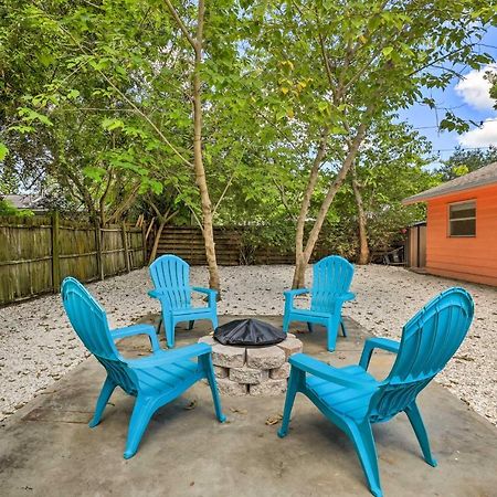 Boho-Chic Sarasota Hideaway Yard And Fire Pit! Villa Luaran gambar